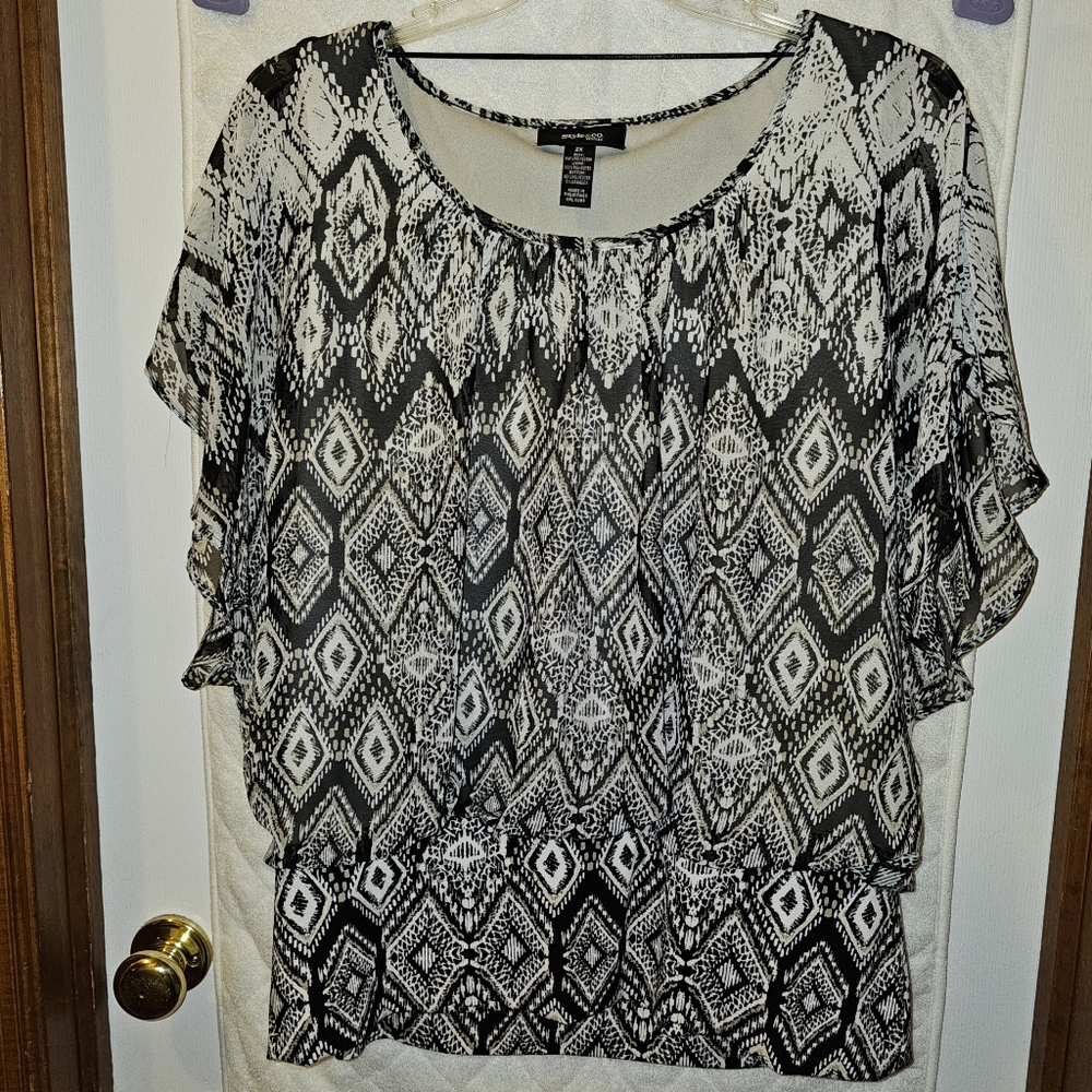 2x Style & Co. Black and White Short Sleeve Blouse